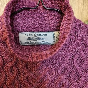 Women's Aran %100 merino wool handknit Irish sweater